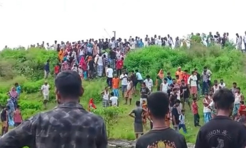 Man and 14-year-old girl killed by train in Bajali during rescue attempt
