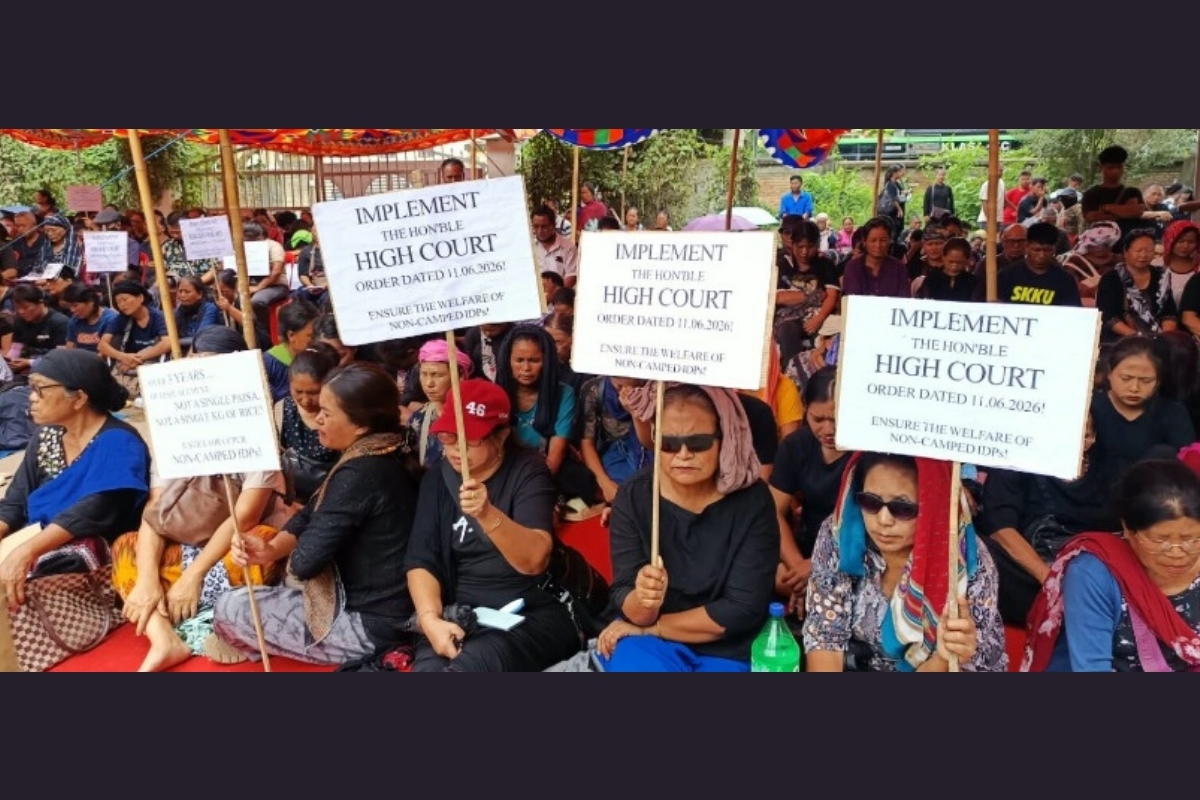 Non-camped Manipur IDPs protest in Churachandpur, demand High Court order compliance by September 7