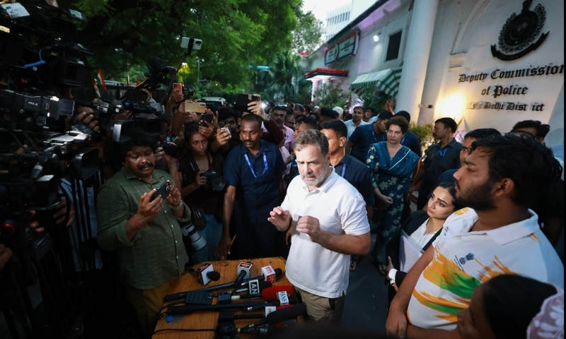 Rahul Gandhi ends protest after police file FIR on pellet injury victim